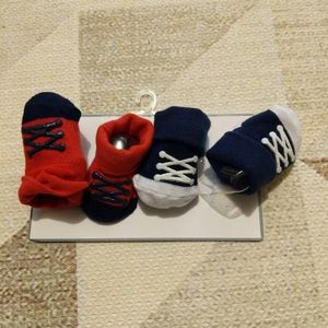 Carter's baby booties NWT
